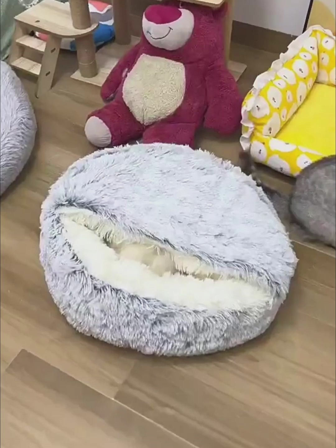 2-in-1 Plush Round Pet Bed