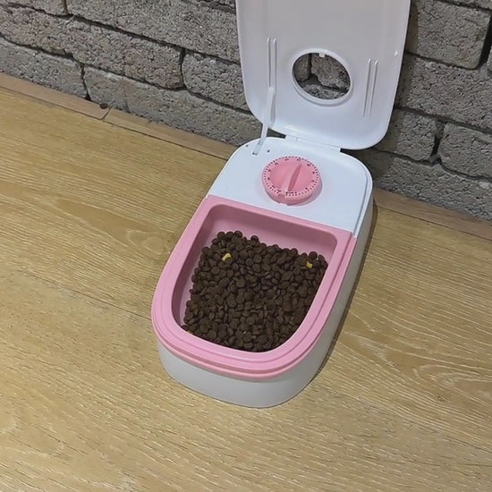 Smart Pet Feeder with Timer